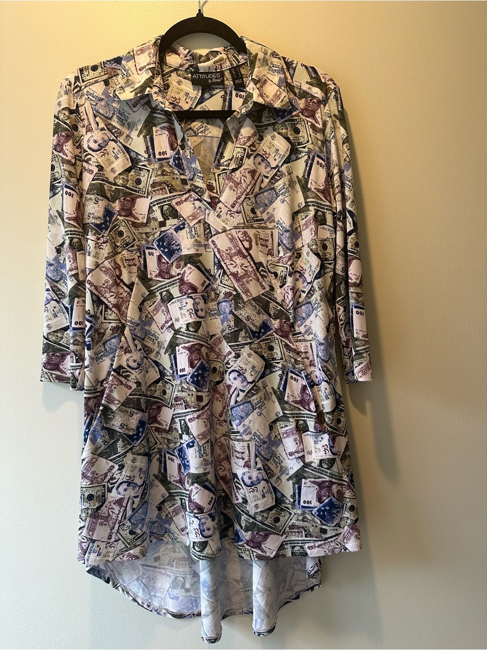 Attitudes by Renee size S Cream Money-Print Button Tunic with Pockets - Picture 1 of 6